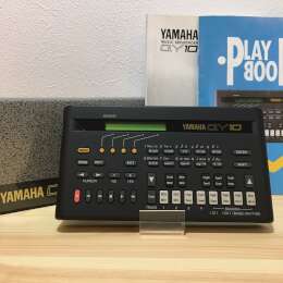 Yamaha QY10 MIDI Sequencer